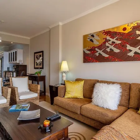 Studio Fuer 3 Personen Und 1 Kind In Funchal, Madeira Und Umgebung * Funchal (Madeira)