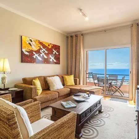 Studio Fuer 3 Personen Und 1 Kind In Funchal, Madeira Und Umgebung Apartment *